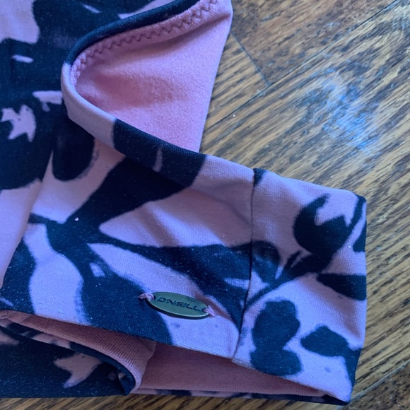 O’Neill Mixed Floral Bikini Set, size 7/8 - Picture 4 of 7